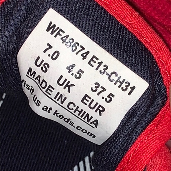 FREE GIFT W/ Moana-Inspired Hand-Painted Keds - Picture 5 of 5